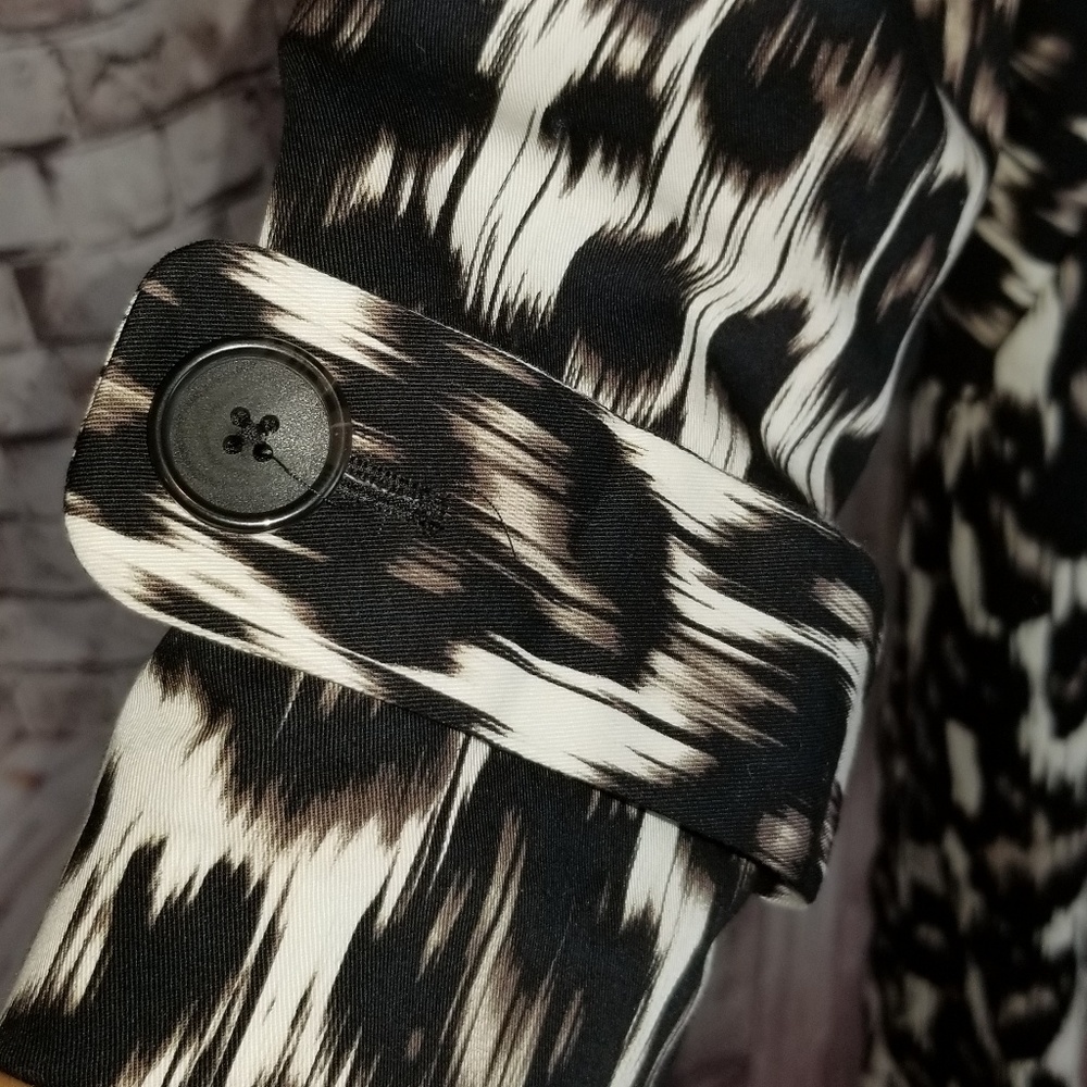 Dana Buchman Leopard Trench Coat - Picture 7 of 8